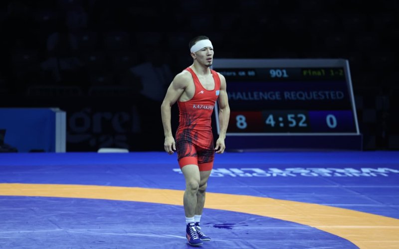 Айдос Султангали стал чемпионом мира по борьбе в олимпийском весе