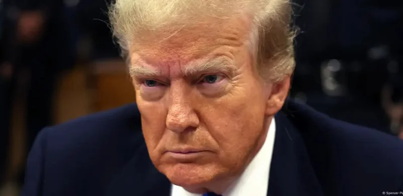 АҚШ соты Трамптың New York Times газетіне қарсы шағымын уақытша кейінге қалдырды