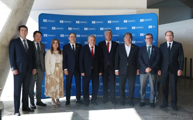 Frantsııada Shyńǵys Aıtmatovtyń qurmetine konferentsııa ótti