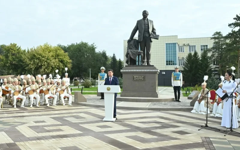 Kostanay unveils monument honoring Myrzakhyp Dulatov’s 140th anniversary
