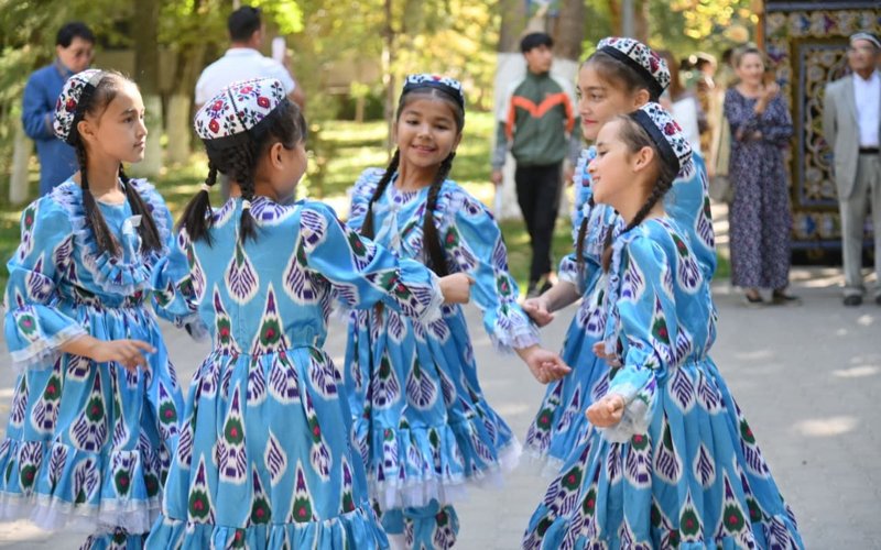 Шымкентте өзбек этносы күні тойланды