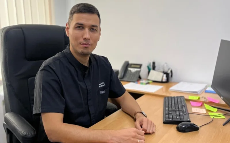 хирург, Руслан Бадыров