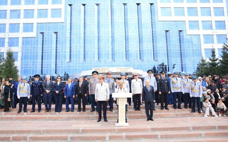 Молодые курсанты Костанайской академии МВД приняли Присягу