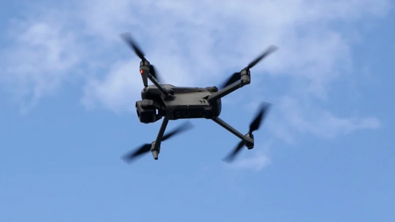 дрон