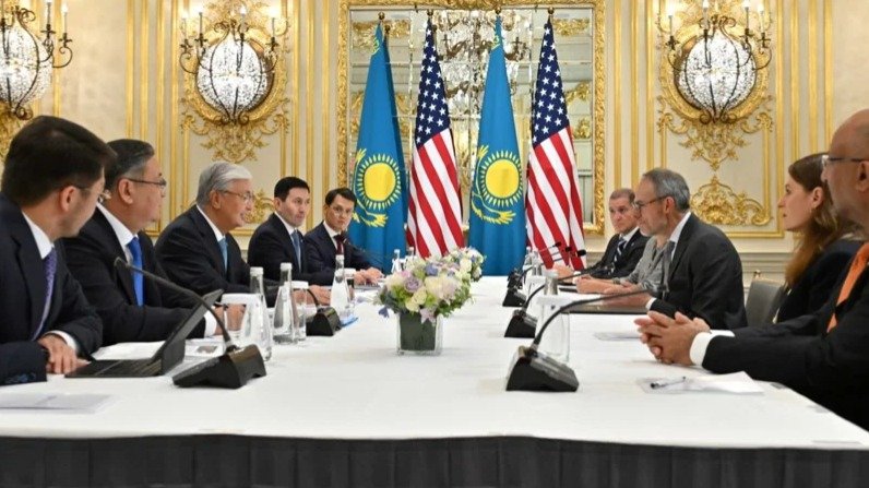 Amazon plans to deploy its ground infrastructure in Kazakhstan Meeting of President of Kazakhstan and Amazon