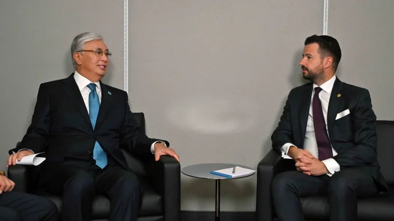 Касым-Жомарт Токаев провел встречу с Президентом Черногории