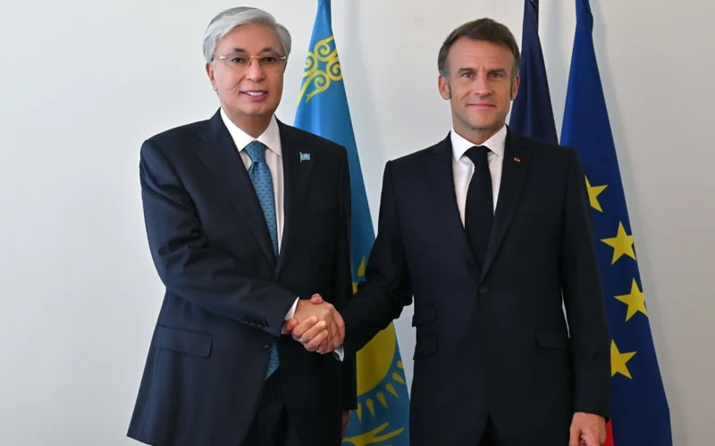 Қасым-Жомарт Тоқаев Франция Президентімен кездесу өткізді