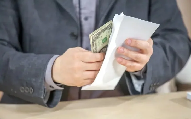 Грузия ужесточает требования к декларациям для осужденных за коррупцию