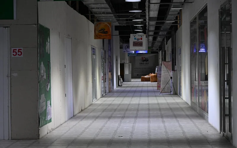 Жители ЖК в Алматы заявили о махинациях с паркингом: аким поручил провести проверку