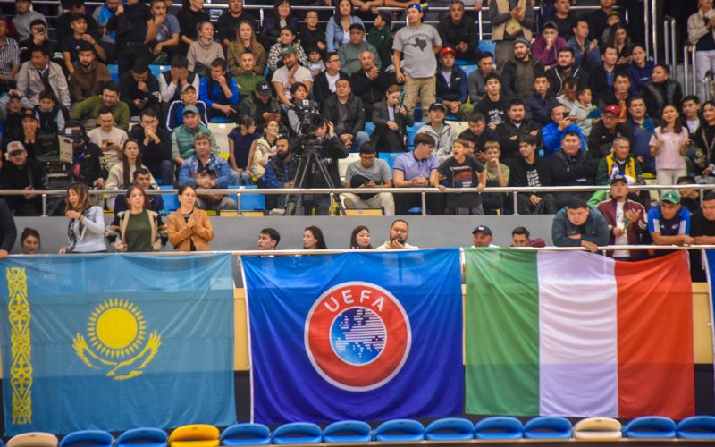 футзал футзал