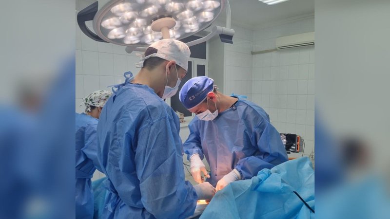 «Hırýrgııa — bul shyǵarmashylyq pen zor jaýapkershilik toǵysqan mamandyq» «Hırýrgııa — bul shyǵarmashylyq pen zor jaýapkershilik toǵysqan mamandyq»