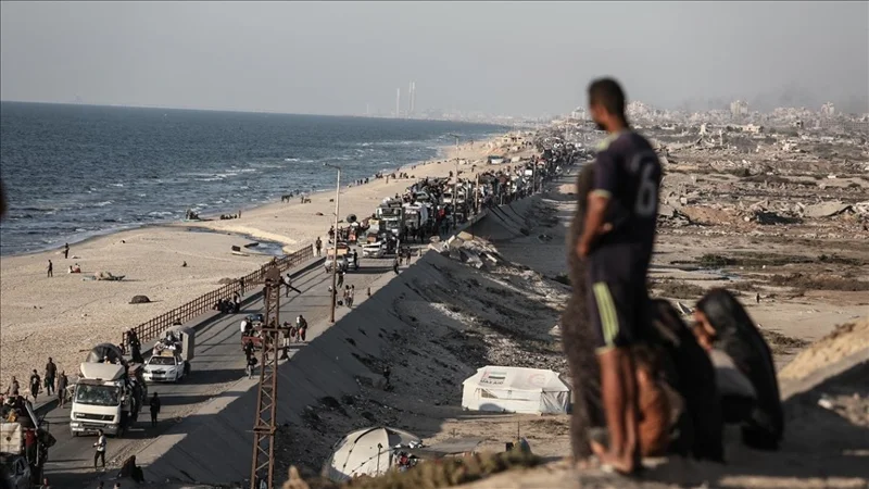 Gaza qalasynda 900 myńnan astam adam kóshýden bas tartty