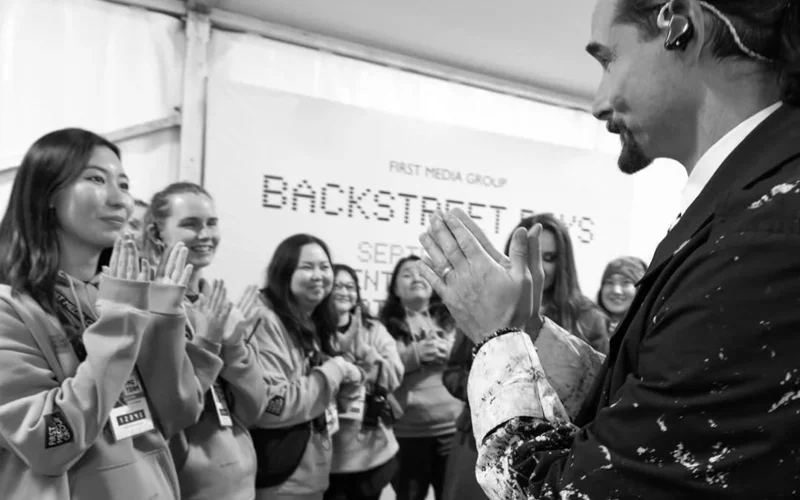 Meeting with fans