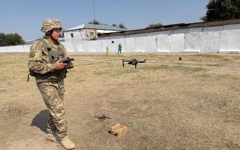 «Дрондар шайқасы»: Таразда ҰҰА операторлары арасында әсерлі армия сайыстары өтті 