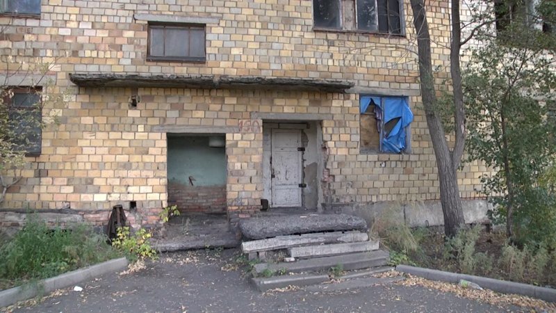 Апатты үйде де қалуға дайынбыз: Сарандағы РТИ тұрғындары көшуге қарсы