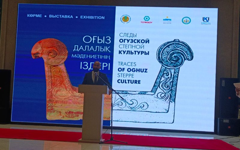 QR Ulttyq mýzeıde «Oǵyz dalalyq mádenıetiniń izderi» atty halyqaralyq kórme ótti