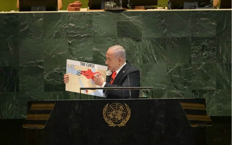 Протест делегатов, QR-код на пиджаке: выступление Нетаньяху на ГА ООН