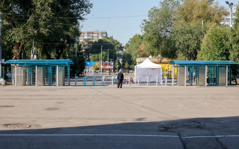 «Qaırat» — «Real Madrıd»: Ortalyq stadıonda daıyndyq qalaı júrip jatyr