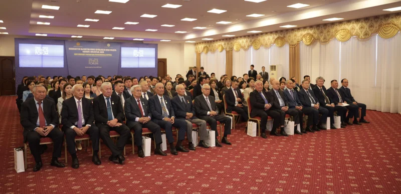 Мемлекеттік қызметшінің ант мәтіні жаңартылады