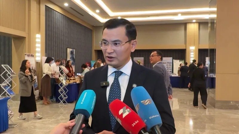 Нуртас Карипбаев Нуртас Карипбаев