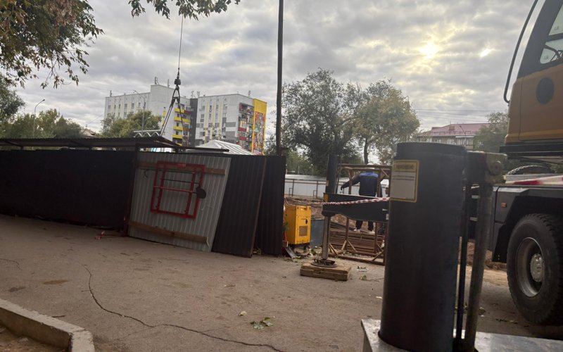 Оралда кәсіпкер мемлекеттік жер теліміне заңсыз кіріп кеткен 