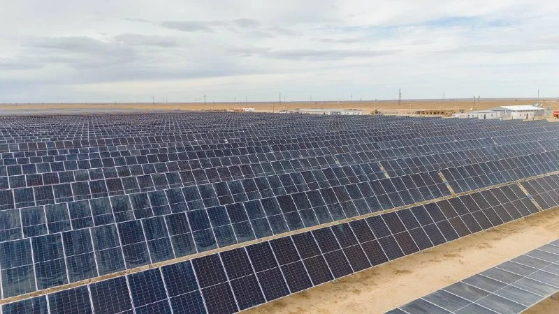 Жаңаөзенде қуаты 50 МВт күн электр стансасы іске қосылды