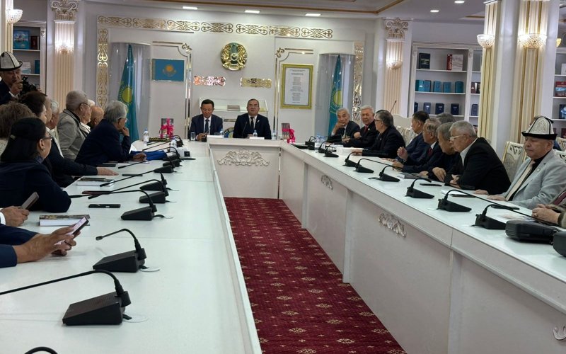 Тайбұғаның бастан кешкендері: «Қан кешкен ханзадалар» кітабы оқырманға жол тартты
