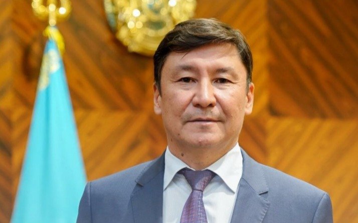  Бауыржан Амангелдіұлы ЕРДЕМБЕКОВ 