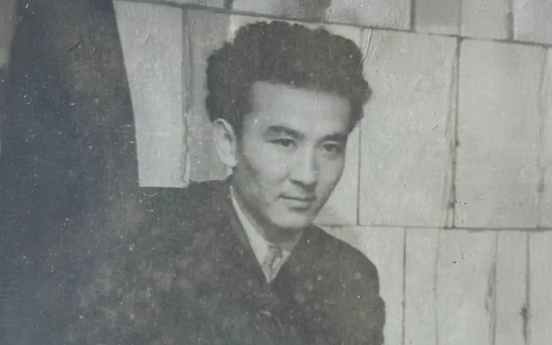 Абдолла ҚАРСАҚБАЕВ