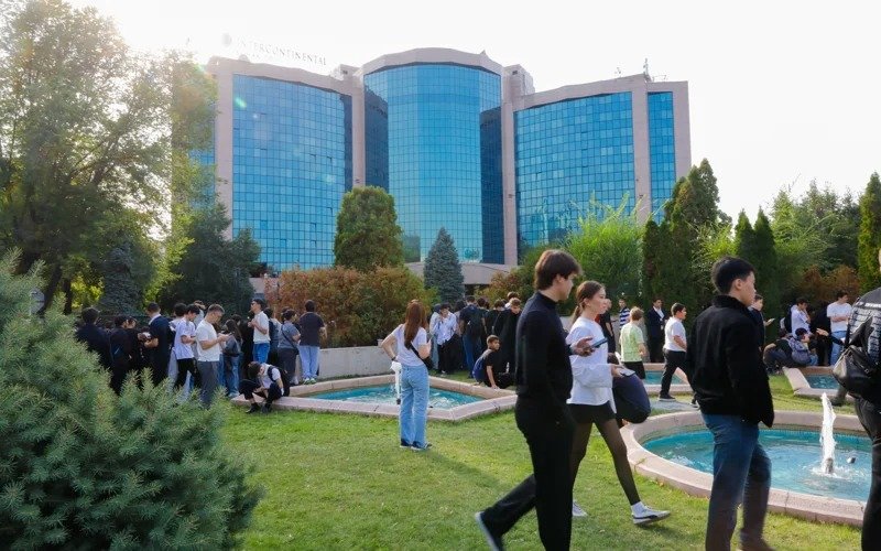 «Қайрат» — «Реал Мадрид»: Орталық стадион маңында жағдай қалай