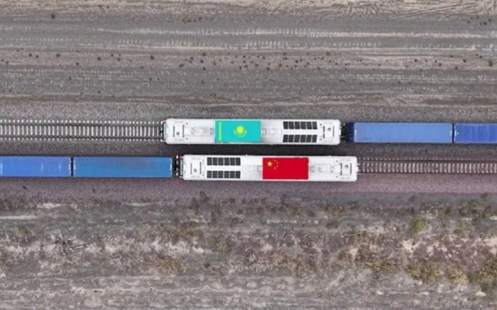 Dostyk-Moyinty Railway launch