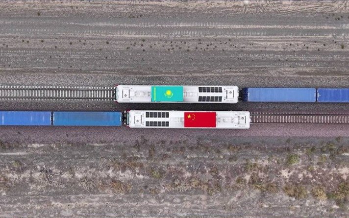 Старт проекта «Достык — Мойынты»: что это дает Казахстану