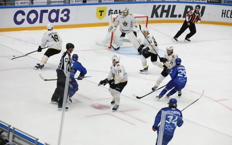 QHL: «Barys» elordada «Admıraldan» basym tústi