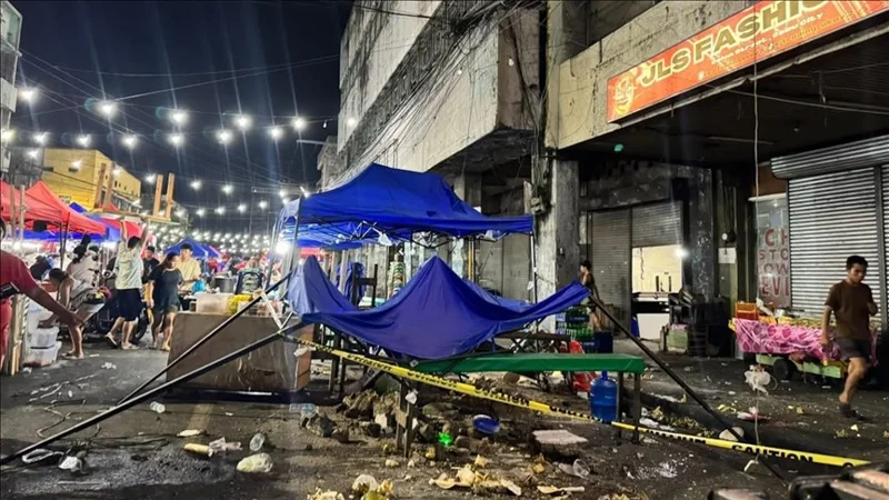 Scenes showing damages, injuries and chaos in the streets of Cebu following a magnitude 6.9 earthquake that jolt parts of the island, in Cebu, Philippines, on September 30, 2025.