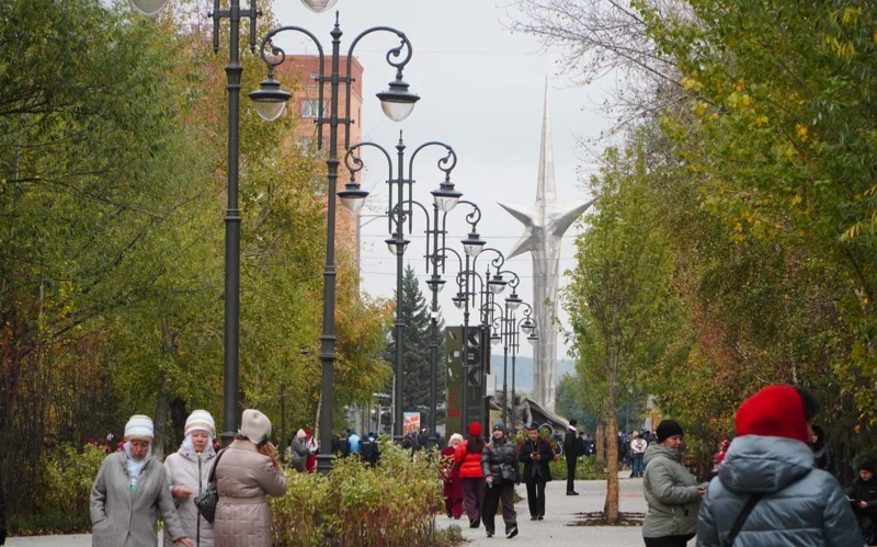 Рекорд Казахстана и открытие «Көк Шалғын»: День пожилых отметили в Акмолинской области