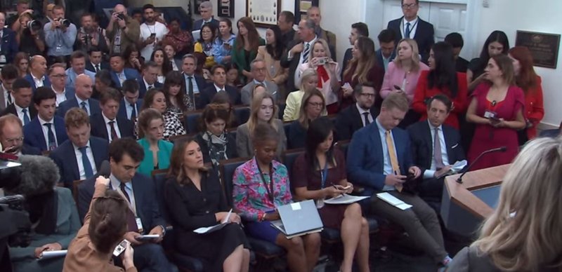 White House briefing, press, journalist, correspondent, social media, mass media