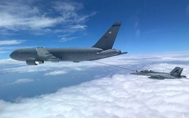 США перебросили самолеты-заправщики на Ближний Восток