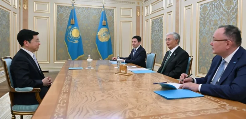 Kazakhstan launches its language model AlemLLM in partnership with 01ai