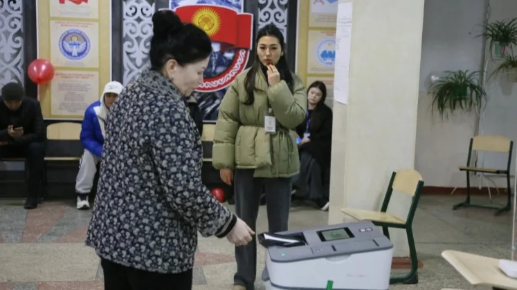 Сколько избирателей имеют право голоса на парламентских выборах в Кыргызстане