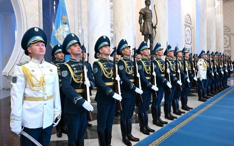Hungarian President Tamás Sulyok receives grand welcome at Akorda Presidential Palace 