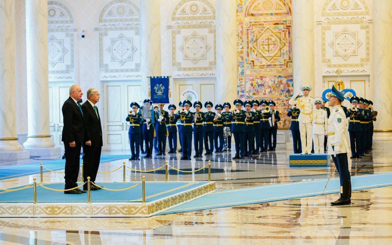 Қасым-Жомарт Тоқаев Мажарстан Президентін Ақордада қарсы алды