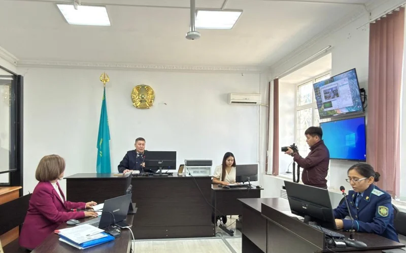 Ақтөбеде жалған уәдемен несие алдырған емшіге қатысты іс қаралып жатыр