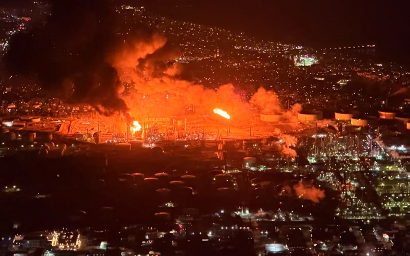 Massive fire breaks out at Chevron refinery in Los Angeles