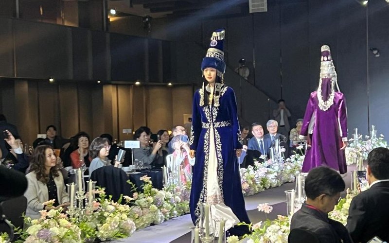 Қазақстанның ұлттық киімдері Сеулде үлкен қызығушылық туғызды