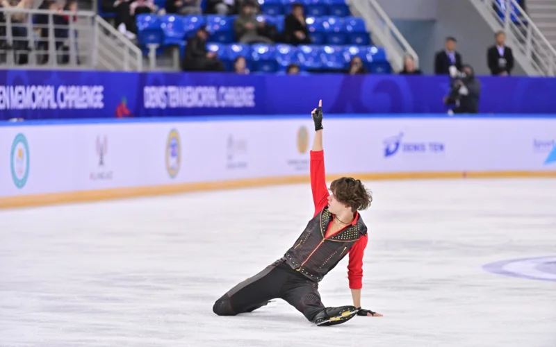 Kazakhstan's Shaidorov 1st in SP at Denis Ten Memorial Challenge 2025