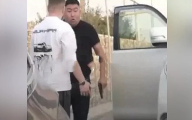 Алматыда тапанша шығарып, жол үстінде жанжал шығарғандар ұсталды