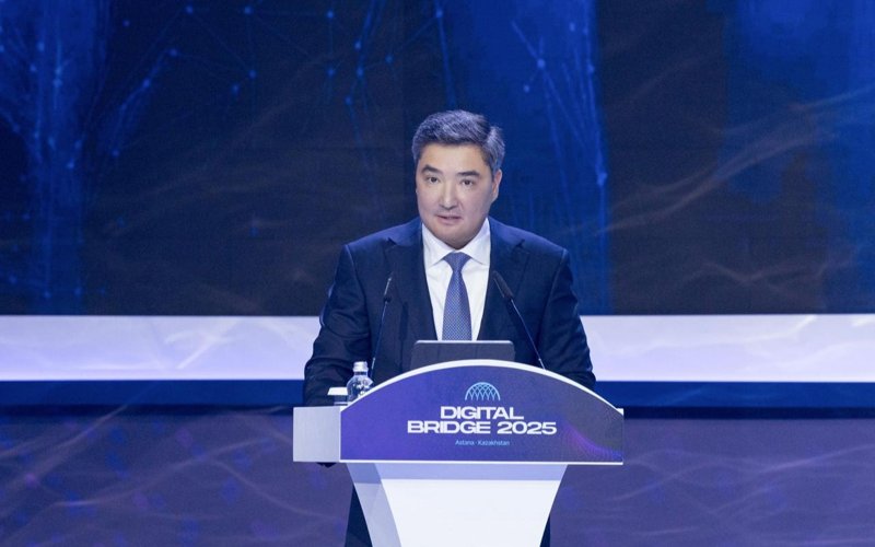 Олжас Бектенов: Президенттің бастамалары Қазақстанның келесі технологиялық серпілісіне бағытталған Олжас Бектенов: Президенттің бастамалары Қазақстанның келесі технологиялық серпілісіне бағытталған