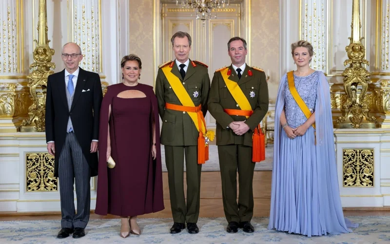Guillaume V ascends the throne of Luxembourg