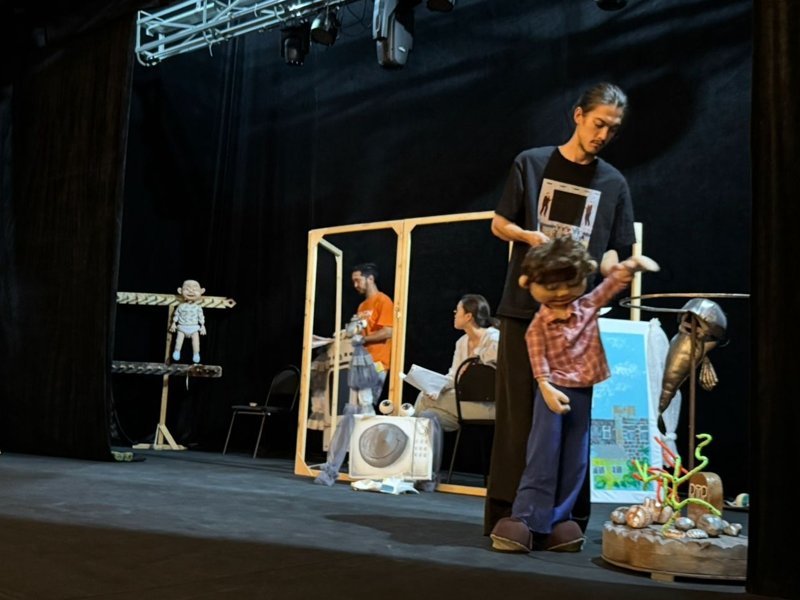 Магия за ширмой: как оживают куклы на сцене костанайского театра 
