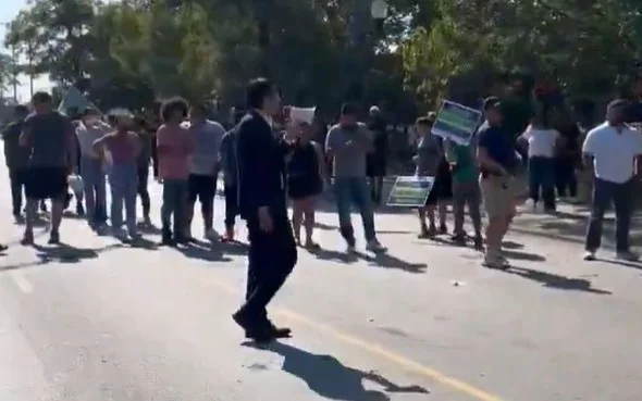 Протесты в США: Трамп отправляет 300 солдат Нацгвардии в Чикаго